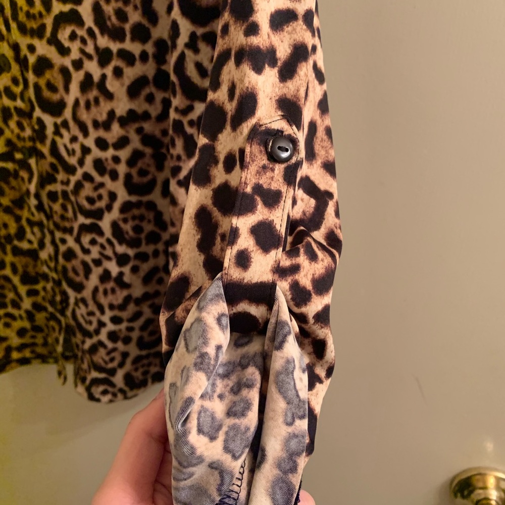 Blouse - Picture 2 of 4